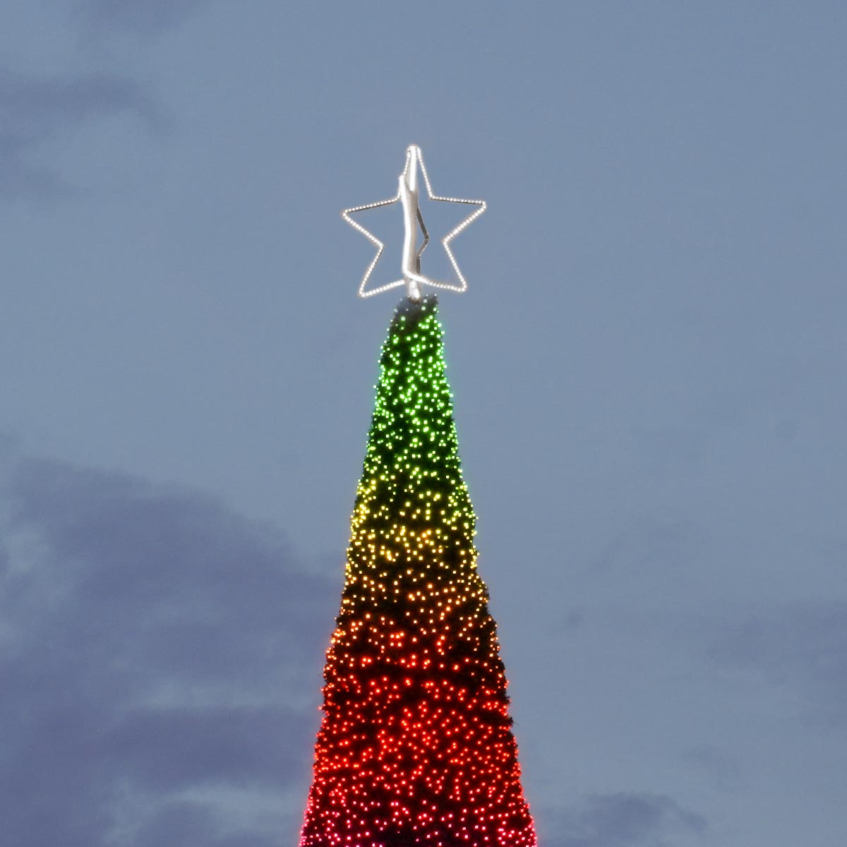 ConnectPro® Connectable Outdoor 3D Star Tree Topper