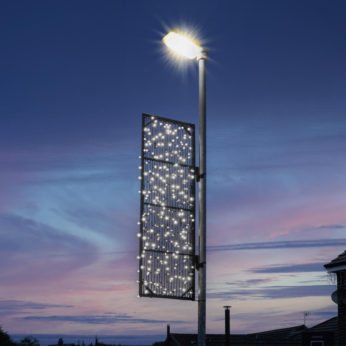 ConnectPro® 2m Outdoor Commercial Lamp Post Motif