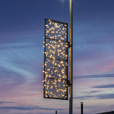 ConnectPro® 2m Outdoor Commercial Lamp Post Motif