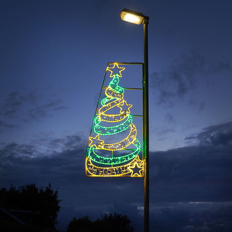 ConnectPro® 2m Tree Outdoor Commercial Christmas Light Lamp Post Motif With Y Connector