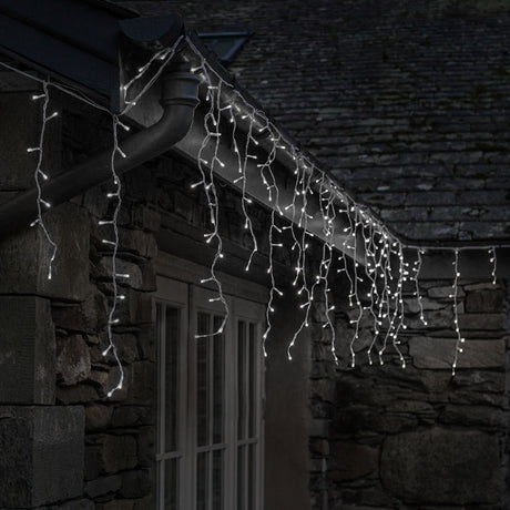 Plug In Christmas Snowing Effect Icicle Lights