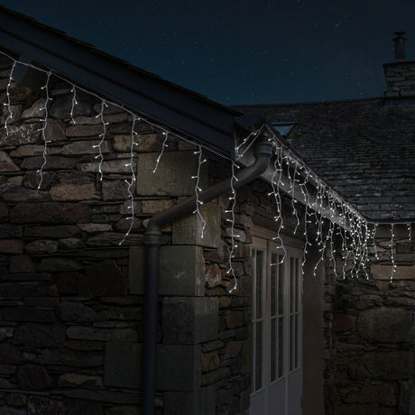 Plug In Christmas Snowing Effect Icicle Lights