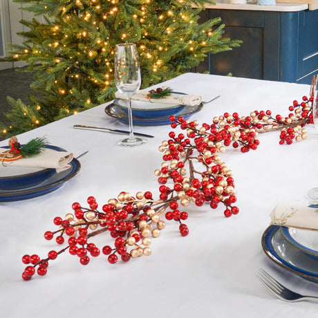 1.3m Cluster Berry Christmas Garland