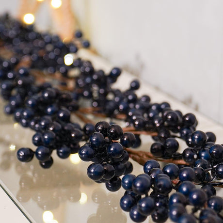 1.3m Cluster Berry Christmas Garland