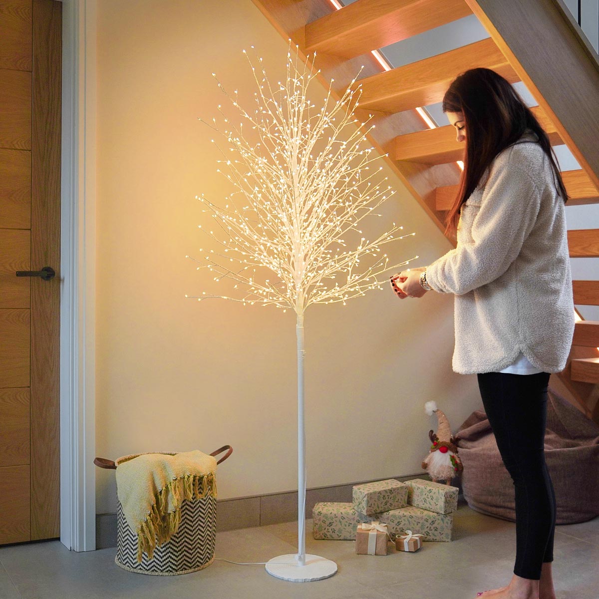 White LED Microdot Topiary Tree with Warm White LEDs