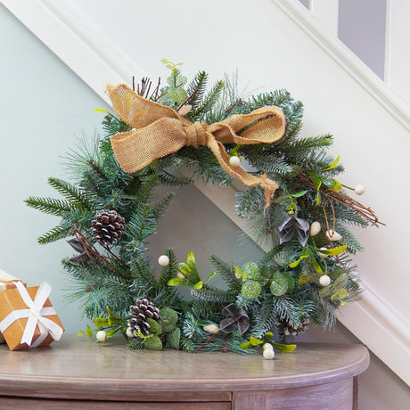 45cm White Berry and Hessian Christmas Wreath