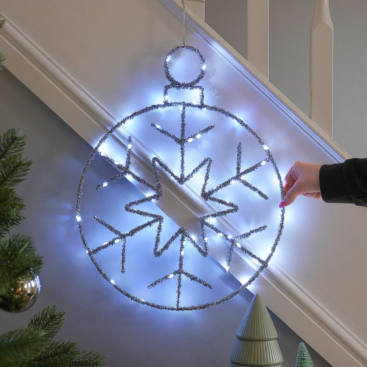 49cm Tinsel Battery Snowflake Christmas Light