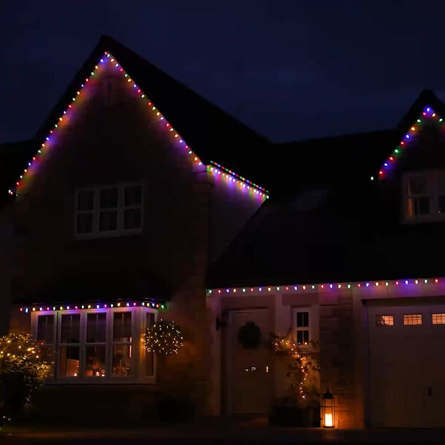 connectgo-connectable-c9-pinecone-outdoor-string-lights-multi-coloured