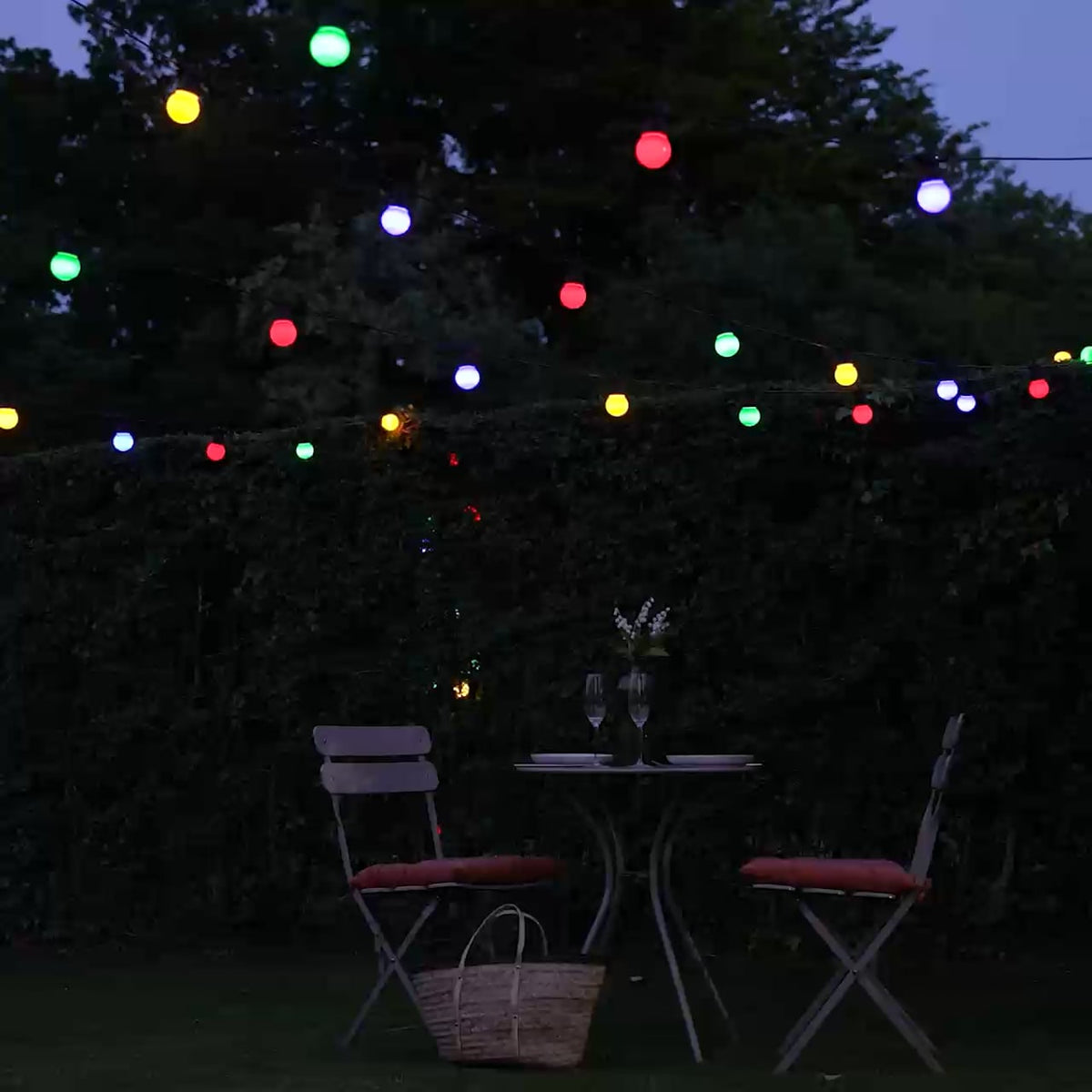 connectgo-festoon-lights-connectable-frosted-cap-multi-bulbs-black-cable