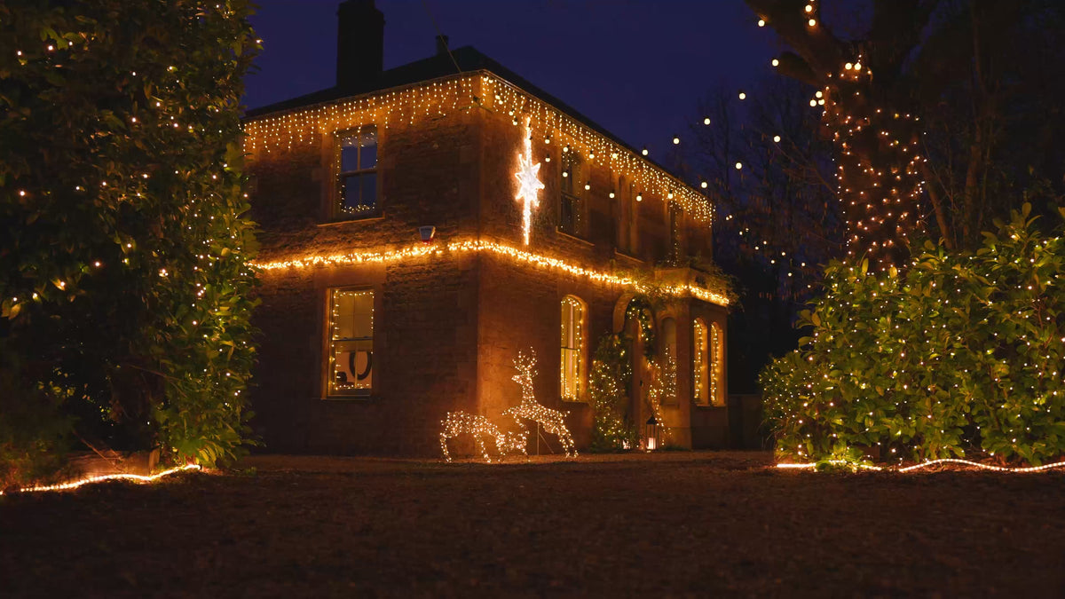 ConnectGo® system overview video, demonstrating where Christmas products can be used on a house, in a home, a garden. Create incredible displays with ConnectGo®