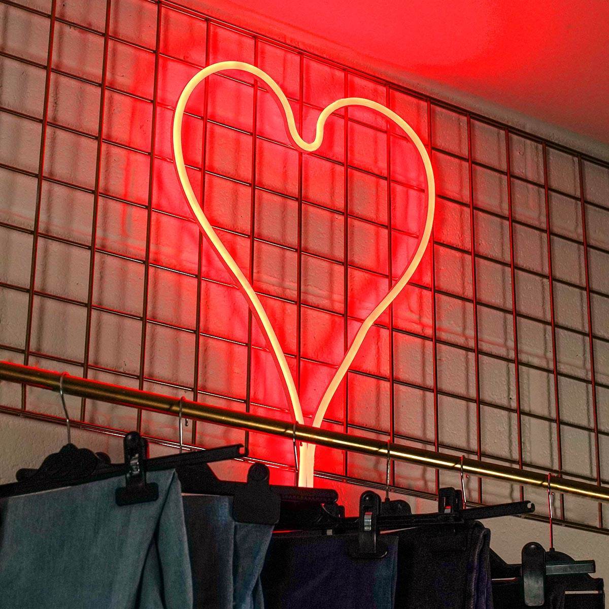 ConnectPro® Cut to Length Outdoor LED Neon Rope Light