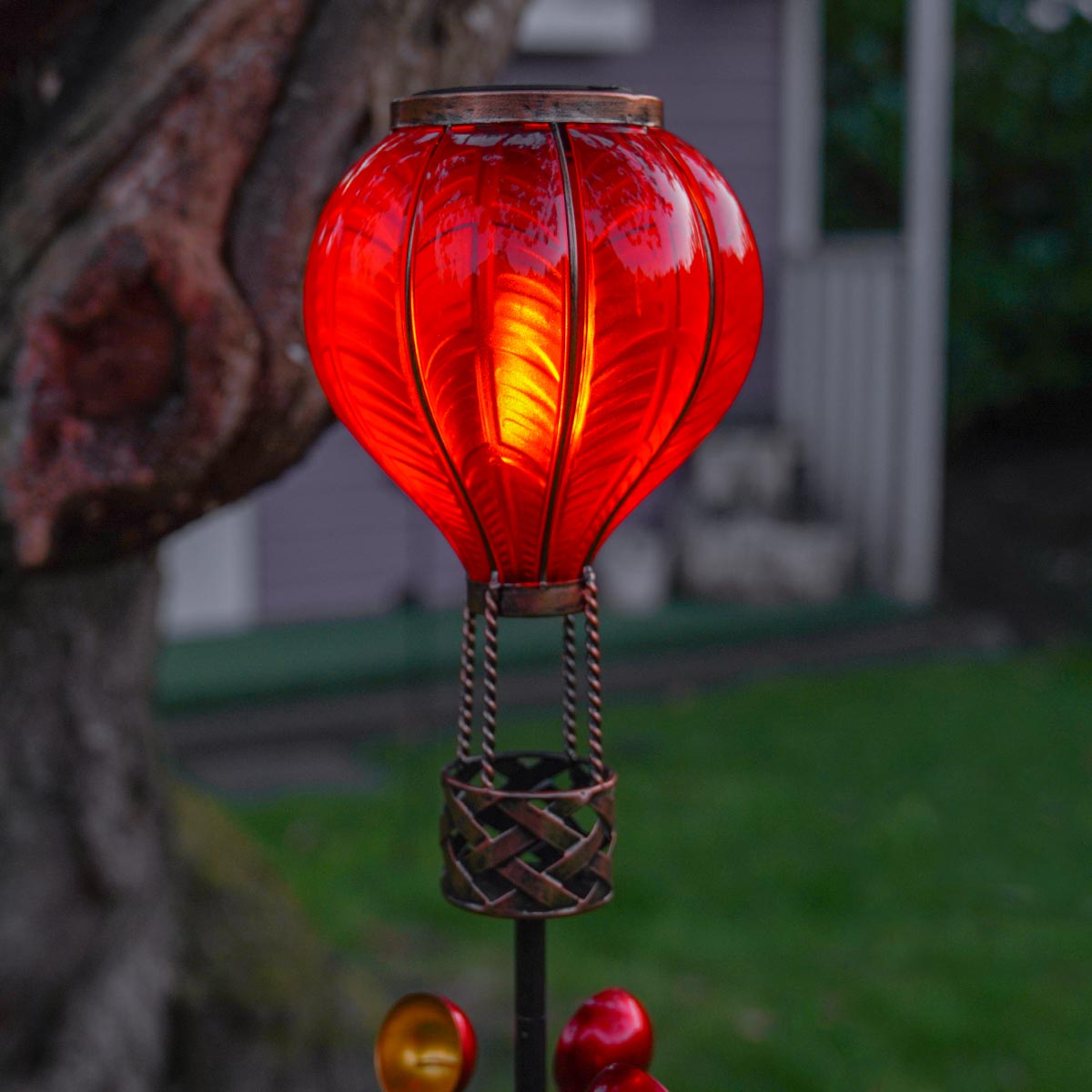 Solar Cool Flame Balloon Wind Spinner Stake Light