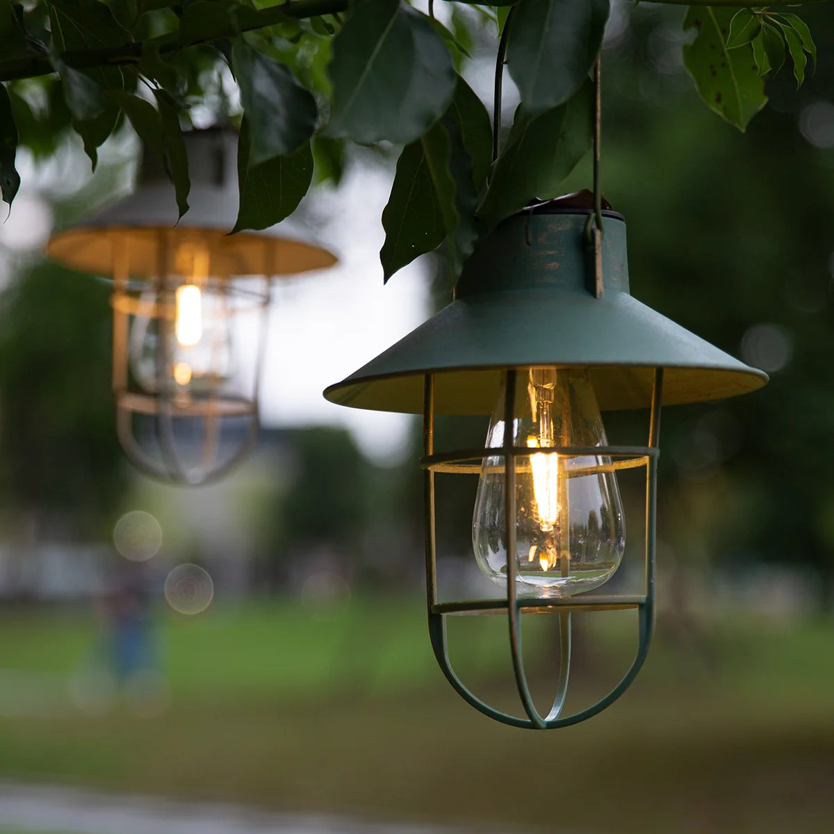 Fisherman Solar Hanging Lantern Filament Effect 21cm