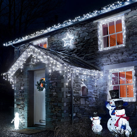 Connectable Icicle Lights on White Rubber Cable
